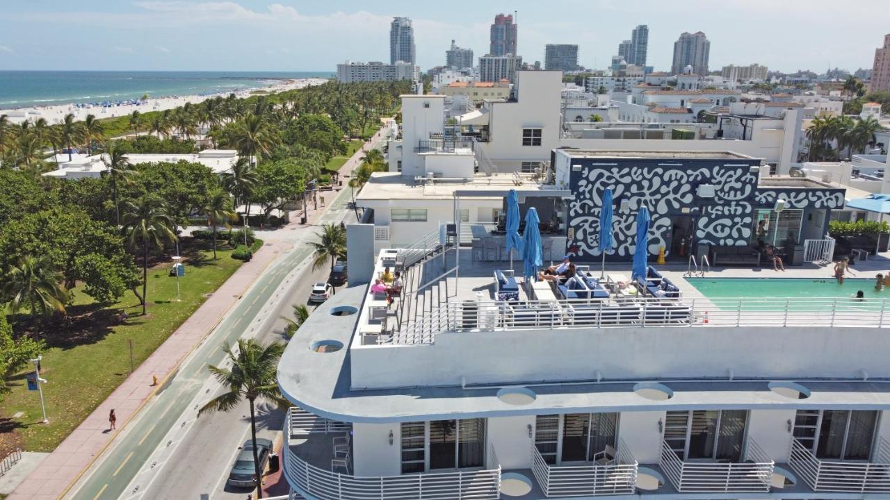 Deluxe Apartments At The Congress Miami Beach Exterior photo
