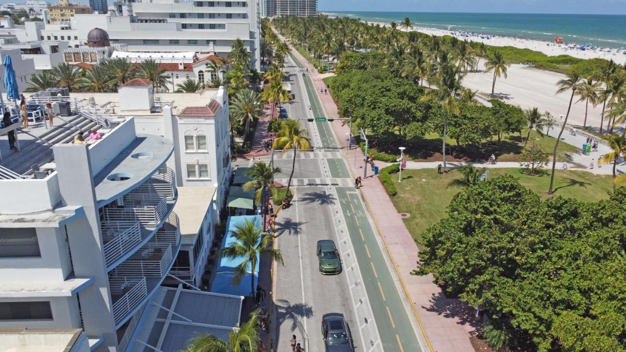 Deluxe Apartments At The Congress Miami Beach Exterior photo